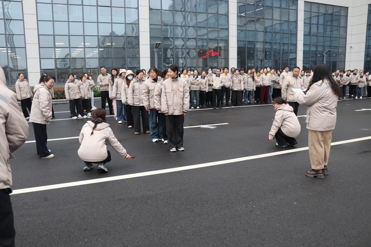 巾帼展风采，活力暖人心